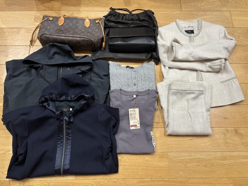 フクウロの買取を利用した品物(ユニクロ・無印含む)